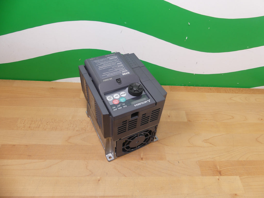 MITSUBISHI D700 FR-D720-070-NA