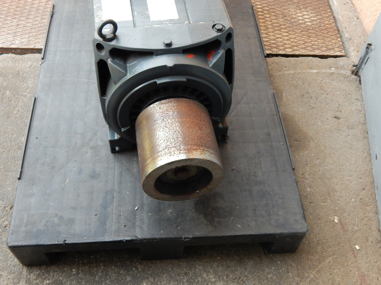  Siemens 1PH8 184-1ML001FA1-Z // 1PH8184-1ML00-1FA1-Z / 1PH8184-1ML001FA1-Z 