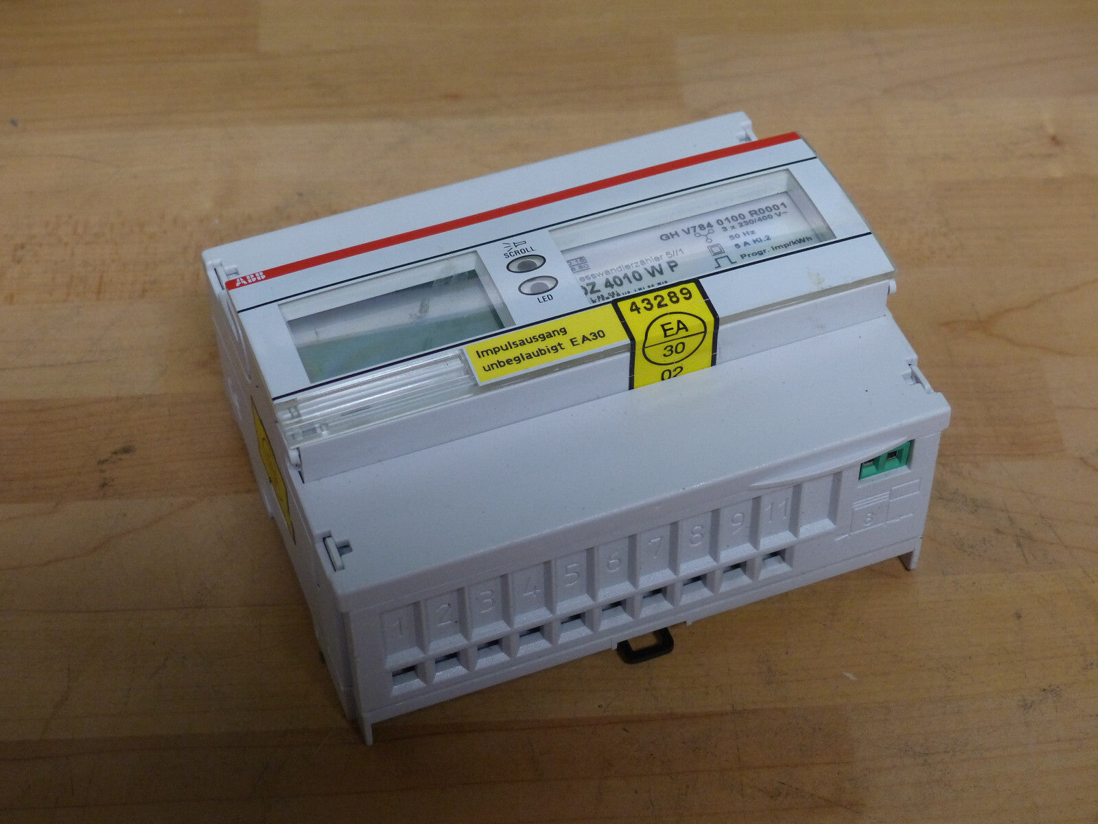 Messwandlerzähler ABB DZ 4010 W P Energieverbrauchszähler GHV7840100R0001 used