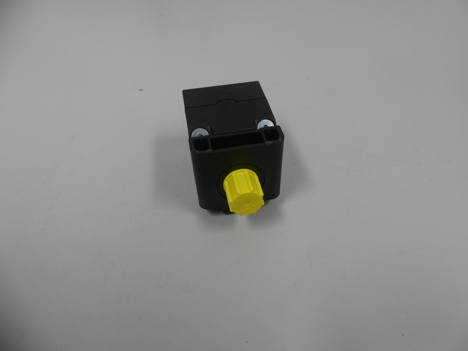 Balluff BES0216
