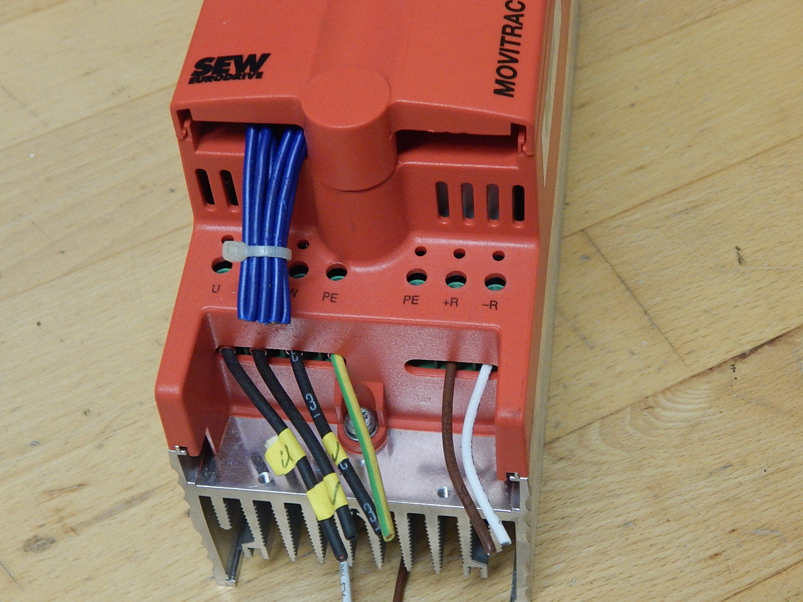 SEW EURODRIVE MOVITRAC MC07A005-5A3-4-10