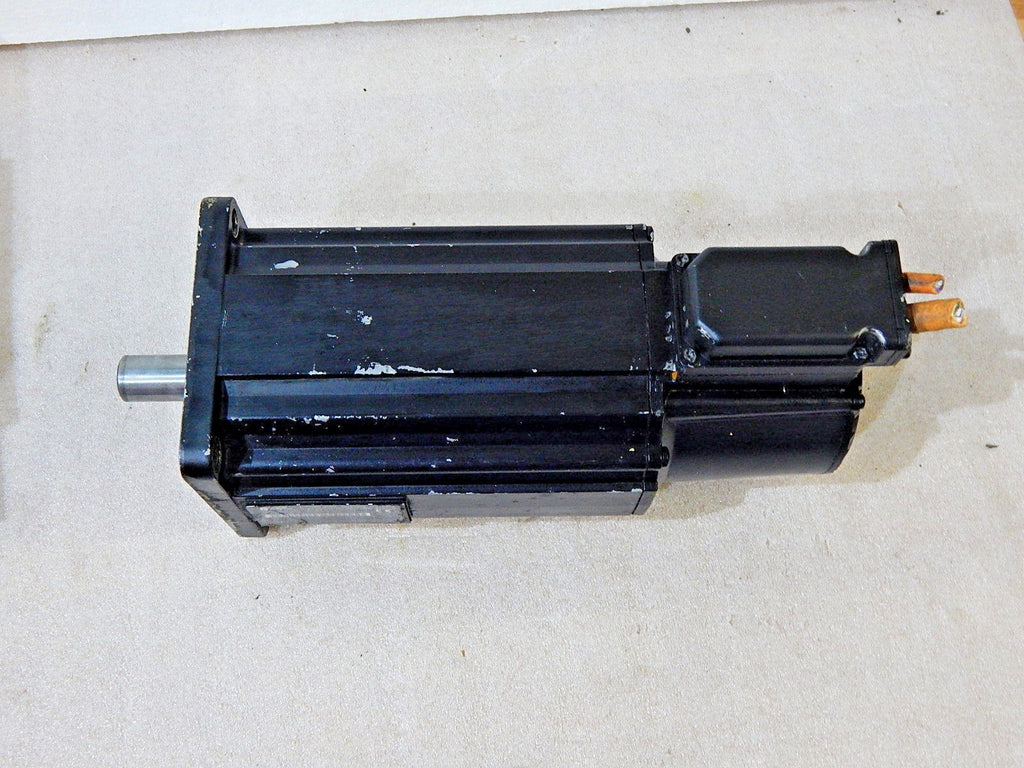 Rexroth Indramat MKD090B-058-KG0-KN Servomotor Used