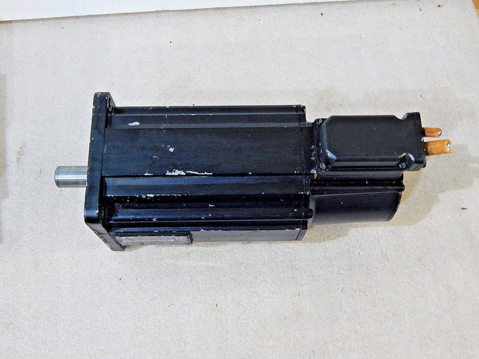 Rexroth Indramat MKD090B-058-KG0-KN Servomotor Used