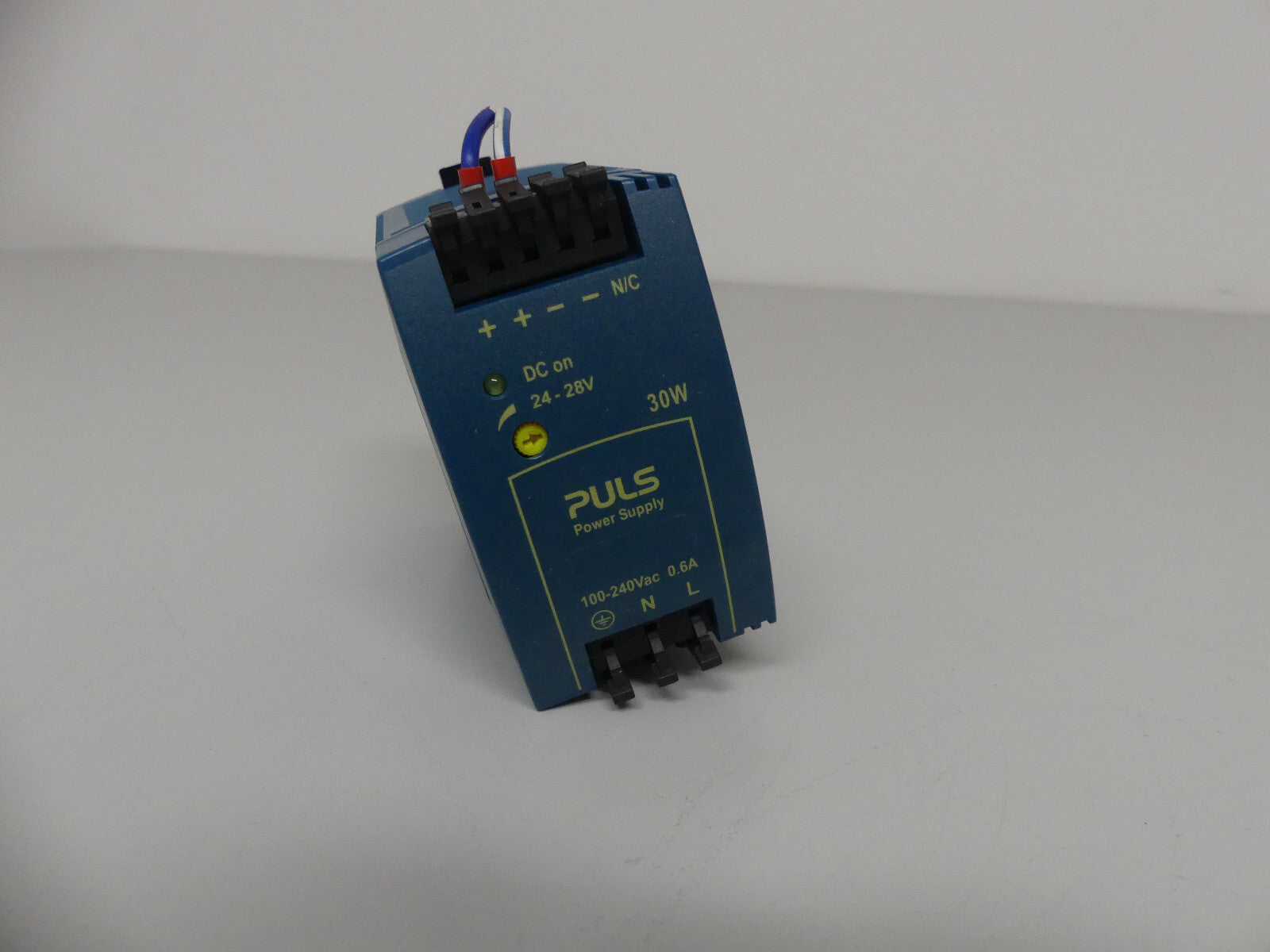 PULS POWER SUPPLY ML 30.100