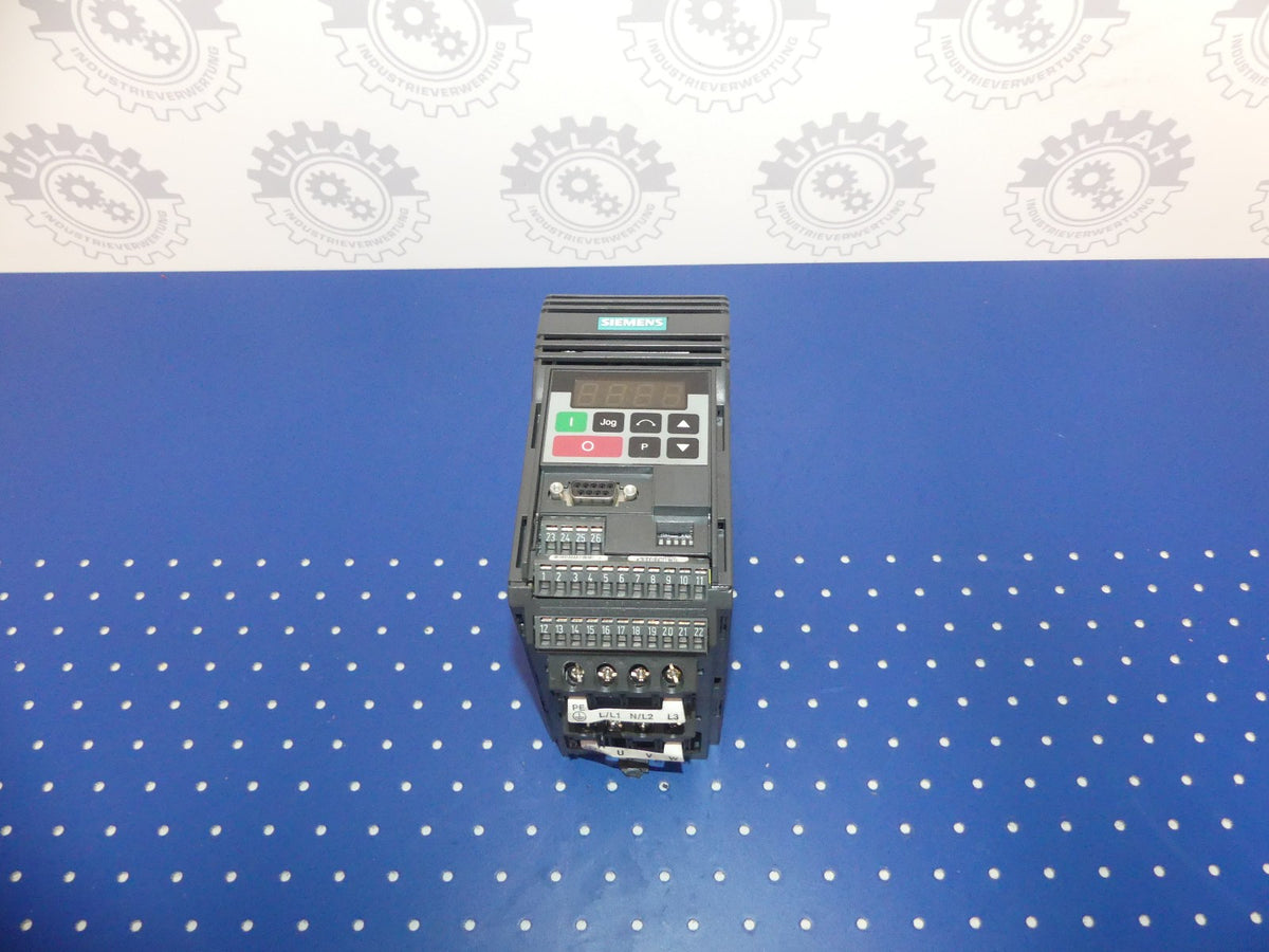 Siemens 6SE3214-0DA40 - Leicht beschädigt