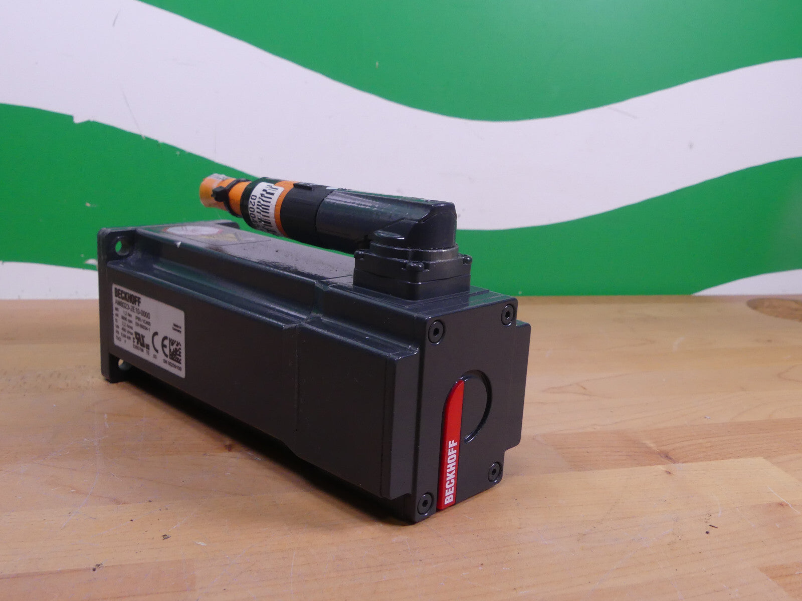 Beckhoff AM8023-2E10-0000  Seromotor  s.Bilder