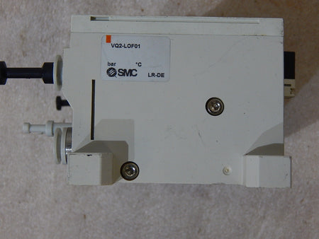 SMC  VQ2-LOF01 // V V Q2000-1-10A-1   Ventilinsel Magnetventil