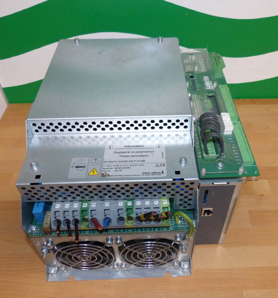 ZIEHL- ABEGG ZETADYN 3CA040-E2I1T1C1B0 Frequenzumrichter used s.Bilder