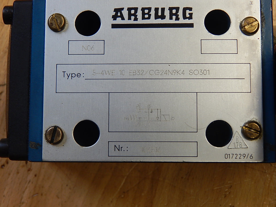 Rexroth Hydonorma  Hydraulikventil Arburg 5-4WE 10 EB32/CG24N9K4  SO301 