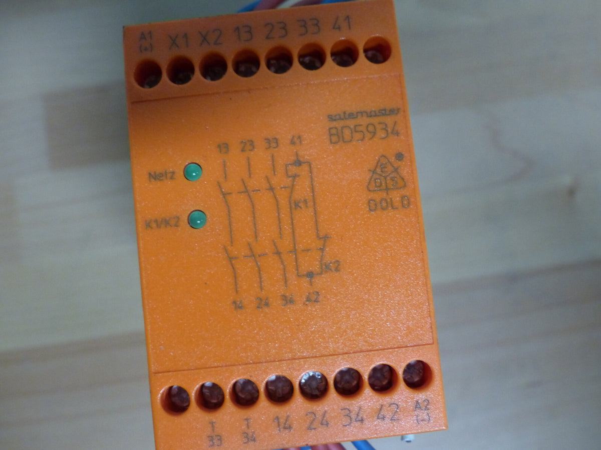 Dold safemaster BD5934 48 used