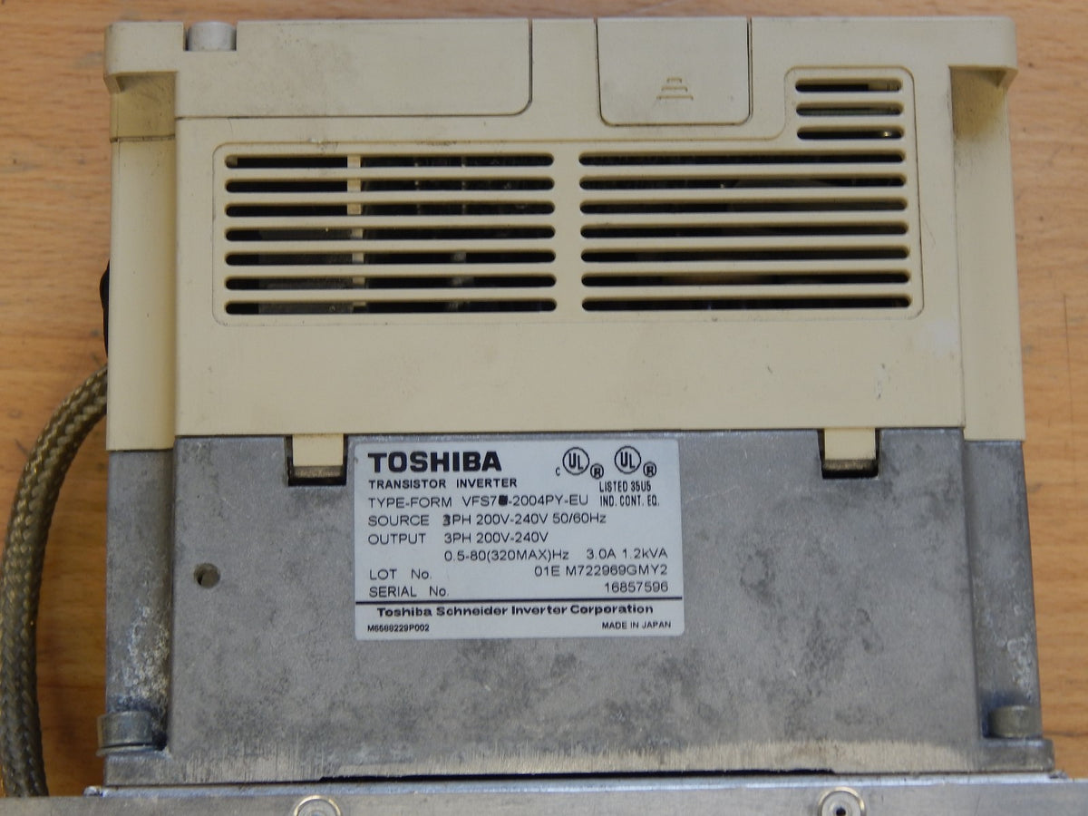 TOSHIBA Transistor Inverter VFS7-2004PY-EU// VFS72004PYEU Used