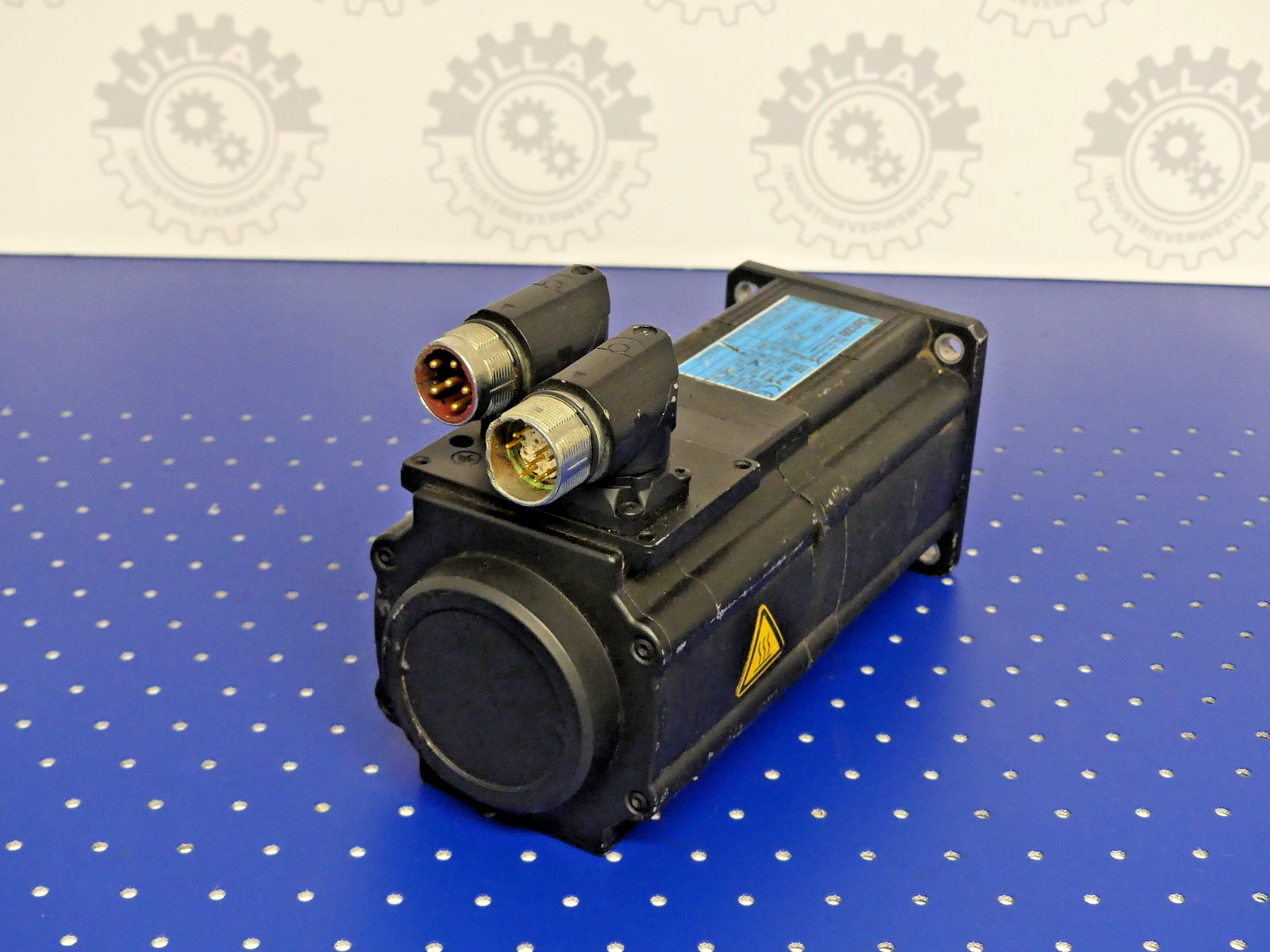 LENZE MCS09D41-RS0P1