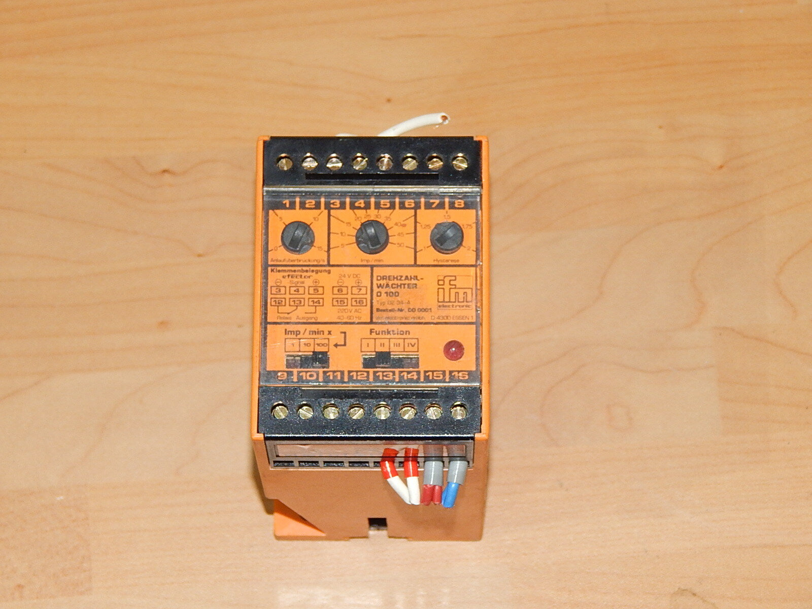  IFM  D 100   DZ 34-A Drehzahlwächter used