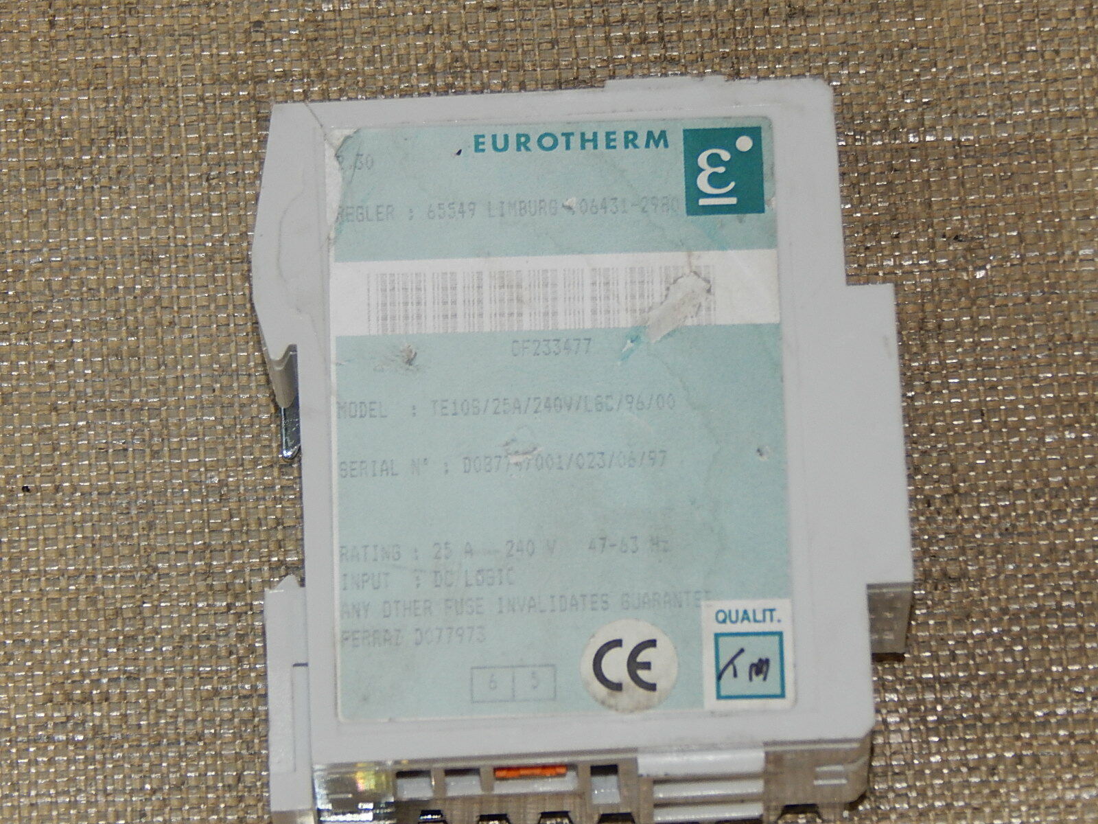 EUROTHERM Relais TE10S/25A/240V/LGC/96/00 used