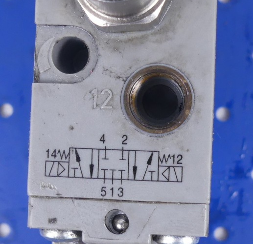 Bosch Wegeventil 0820035002  0 820 035 002