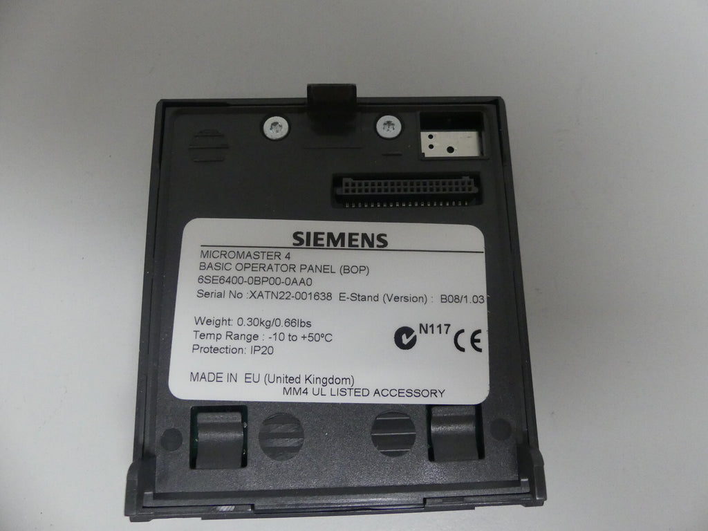 SIEMENS 6SE6400-0PE00-0AA0