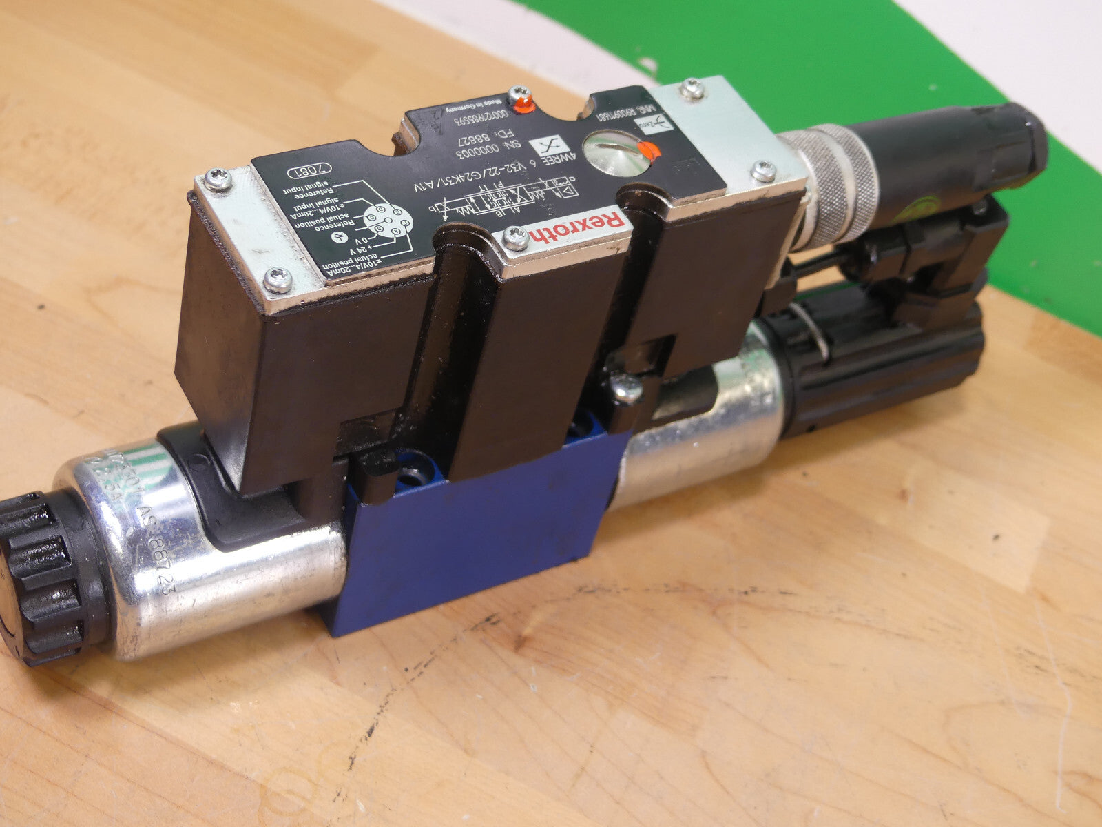 Rexroth 4WREE 6 V32-22/G24K31/A1V s.Bilder