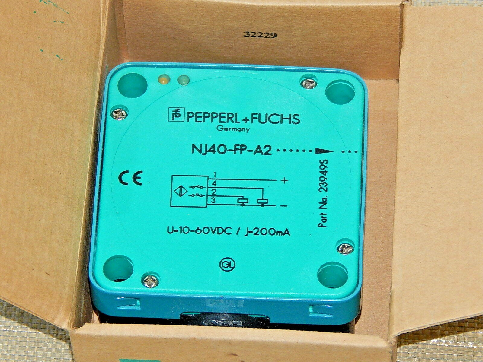  Pepperl&Fuchs Näherungsschalter NJ40-FP-A2-B1  Part No.23949S // 23854S