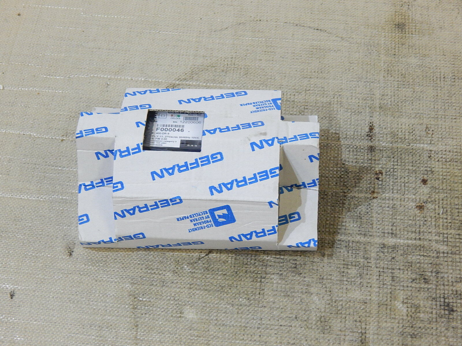 Gefran 400-DR-9  Temperatur Regler neu