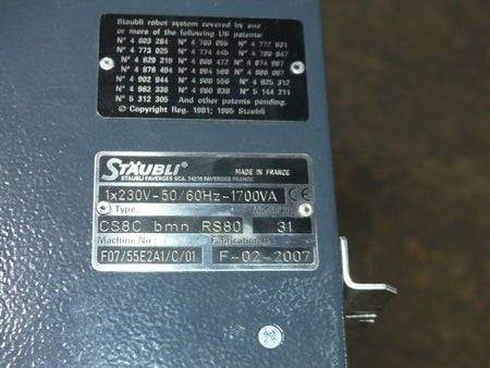 STÄUBLI Robot Controller CS8C bmn RS80  s.Bilder