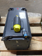 Siemens 3~Motor Typ:1FT6105-1AC71-3EG1 Leicht beschädigt s.Bilder