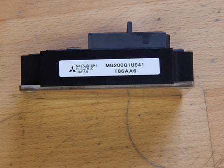  1 x Mitsubishi IGBT Modul MG200Q1US41 Neu 1Stück
