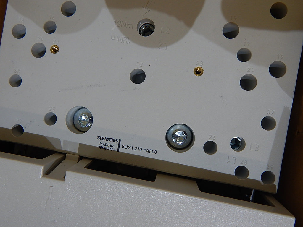 SIEMENS 8US1210-4AF00 184mm Sammelschienenadapter Unbenutzt