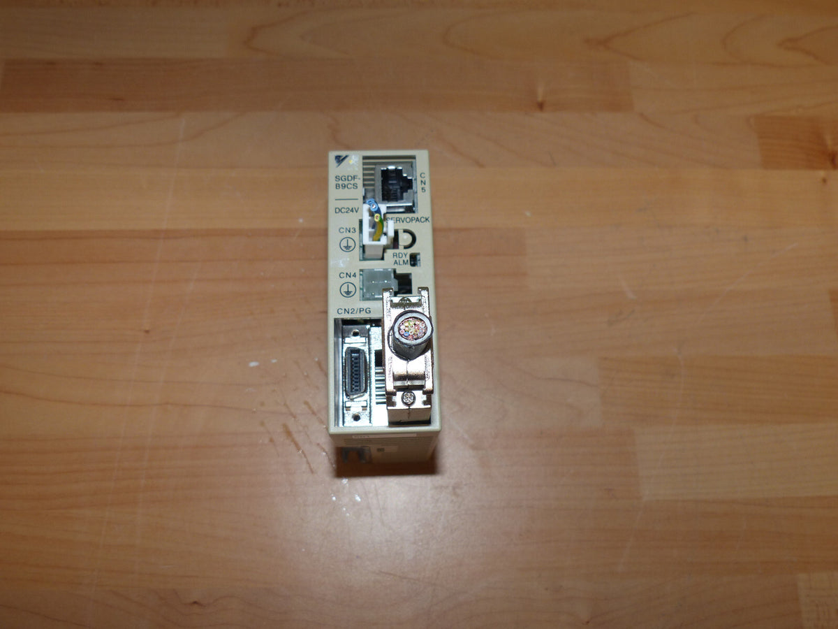 YASKAWA SGDF-B9CS used