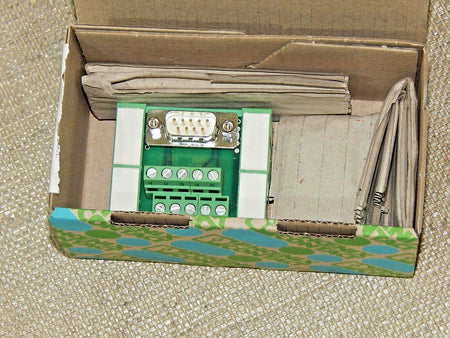 Phoenix Contact um 45-D 9SUB/S Buchse  Schnittstelle Module P/n: 2962777 New