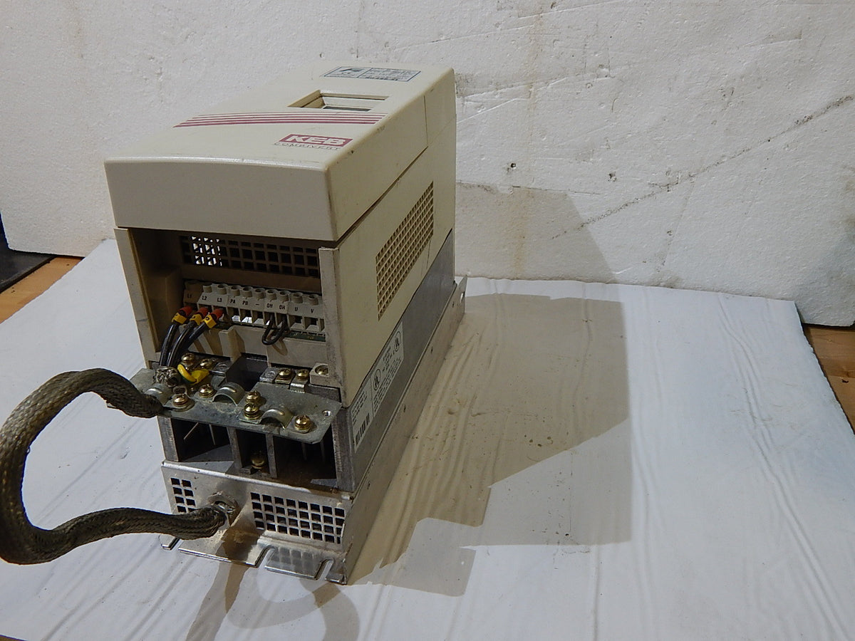 KEB F4 12.F4.S1E-3480/1.2 //12F4S1E348012 12.F4.S1E-3480  6,6kVA 4kW Used