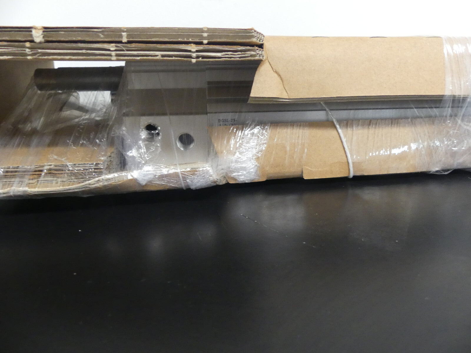 Festo DGSL-25-150-Y3A