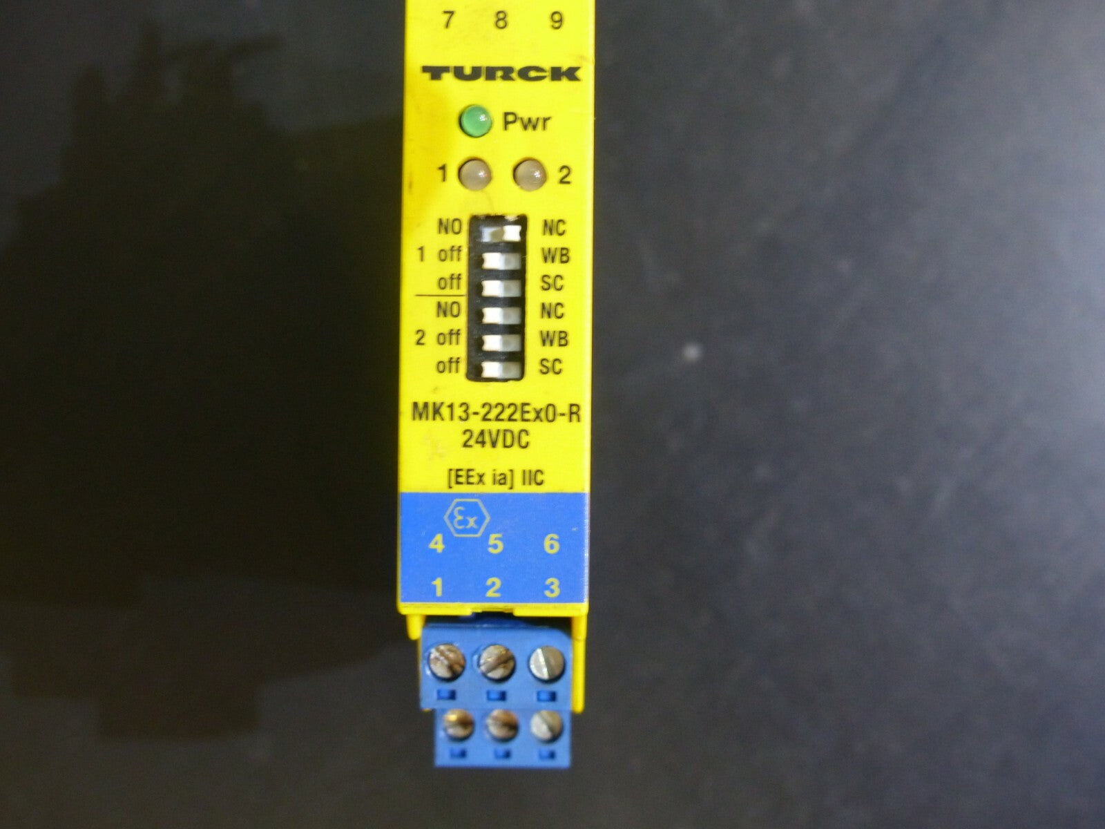 Turck MK13-222Ex0-R/24VDC
