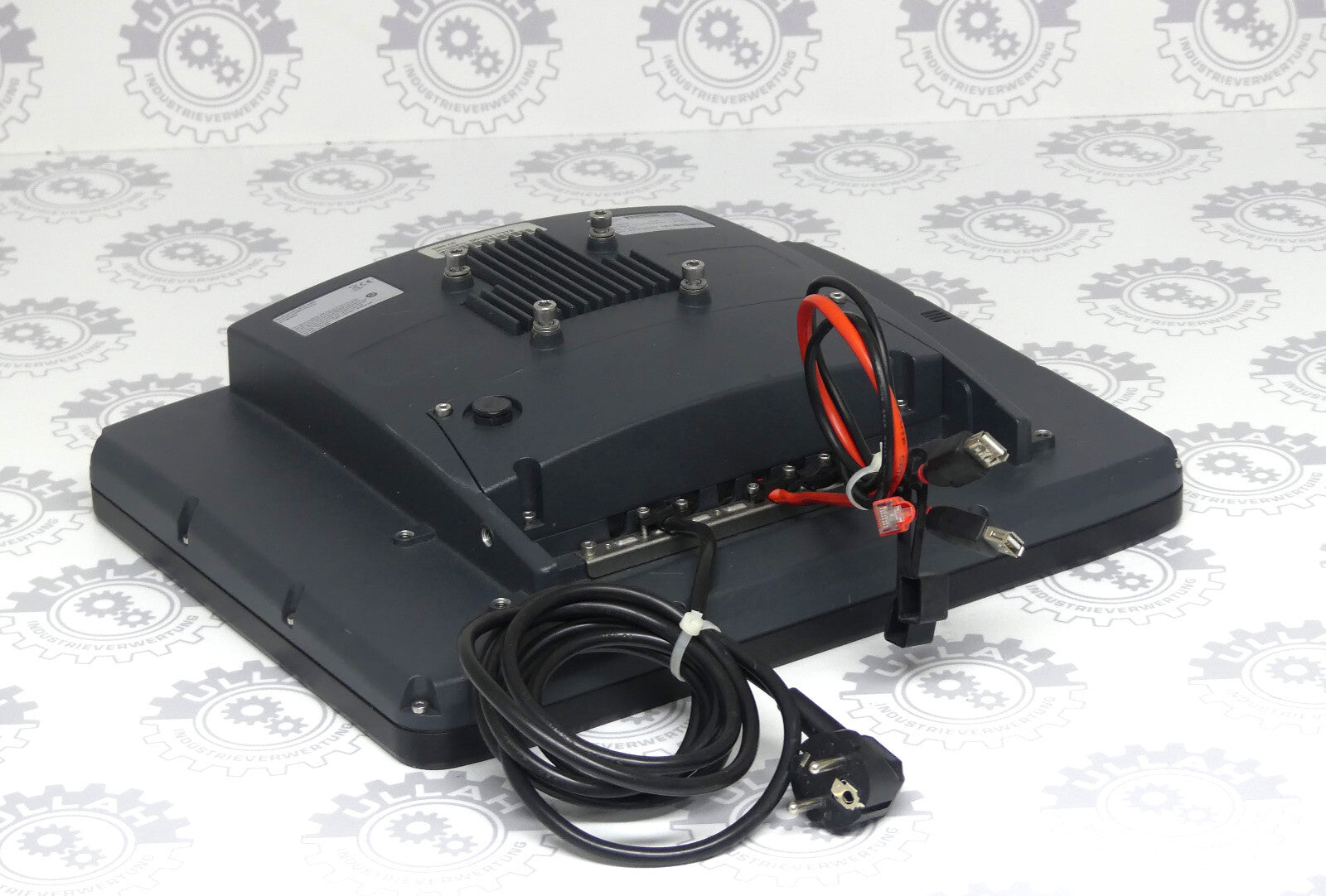 Advantech Dlog DLT-V8315 Fahrzeugterminal