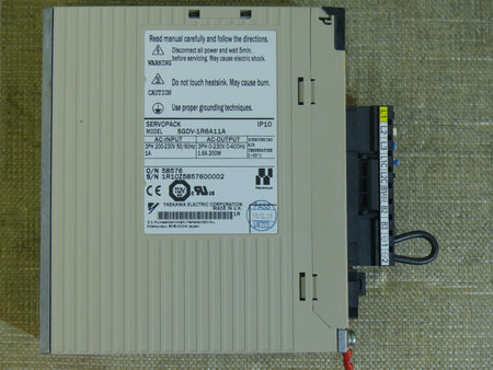 Yaskawa Servopack SGDV-1R6A11A