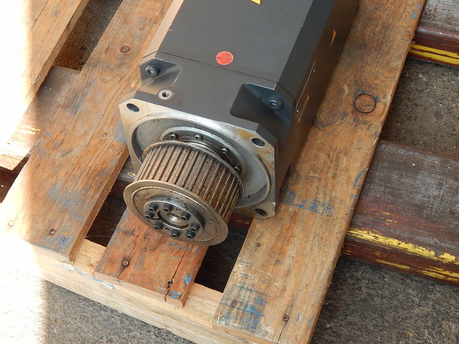  Siemens 1FT6105-1AC71-3EH1 3~Servomotor  used