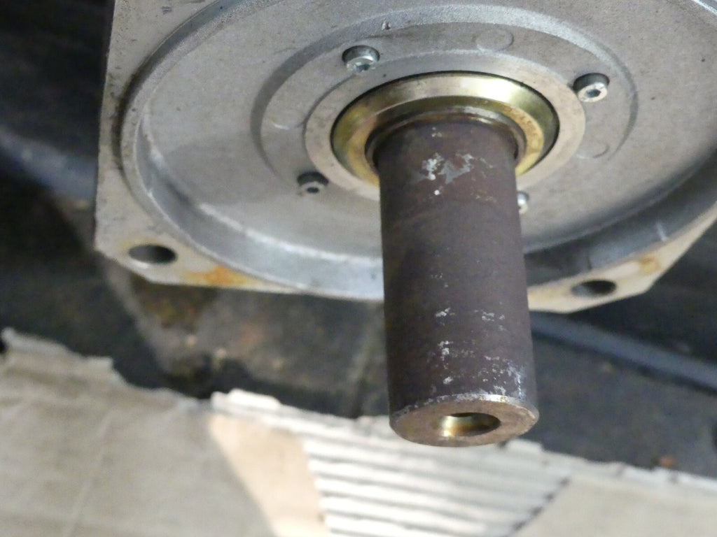 SiEMENS   1FT6105-1AC71-1EG1 (leicht beschädigt)