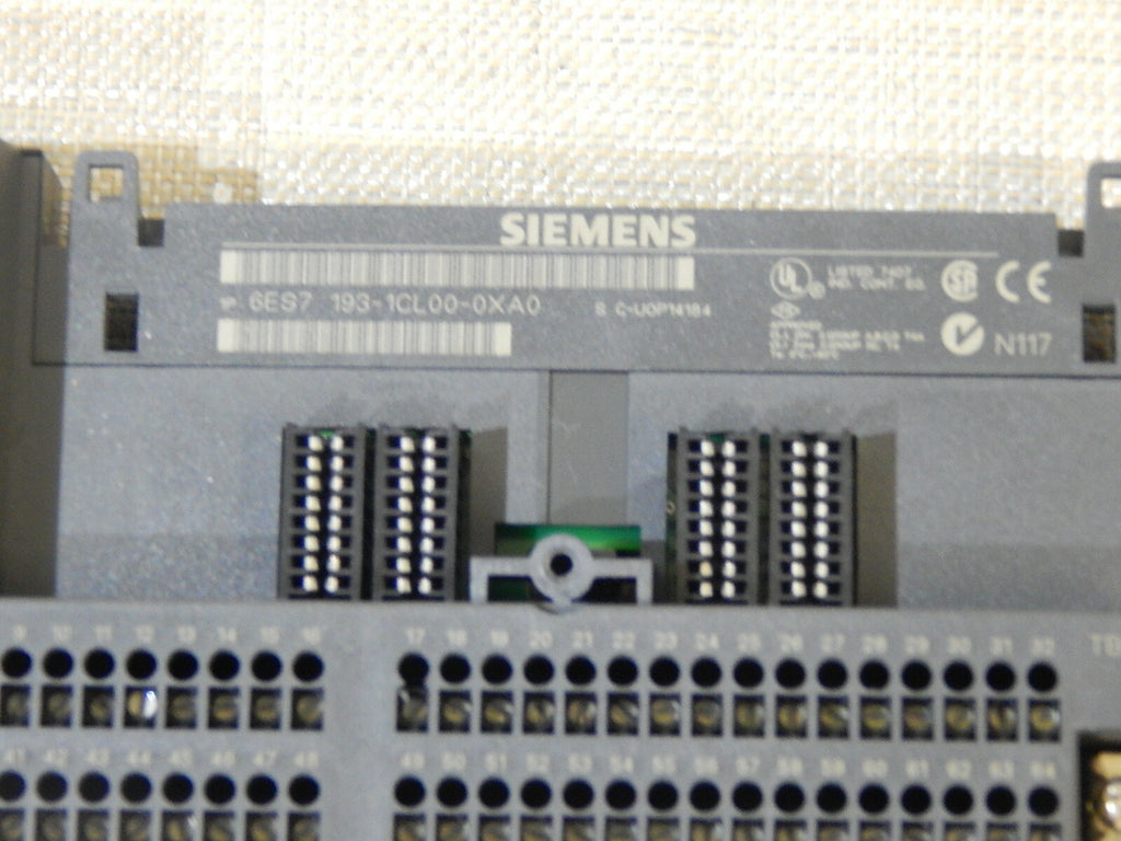 SIEMENS SIMATIC S7 Terminalblock 6ES7193-1CL00-0XA0 6ES7 193-1CL00-0XA0 Used