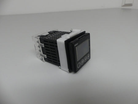 Omron E5CN-C2MT-500 Temperatur Controller