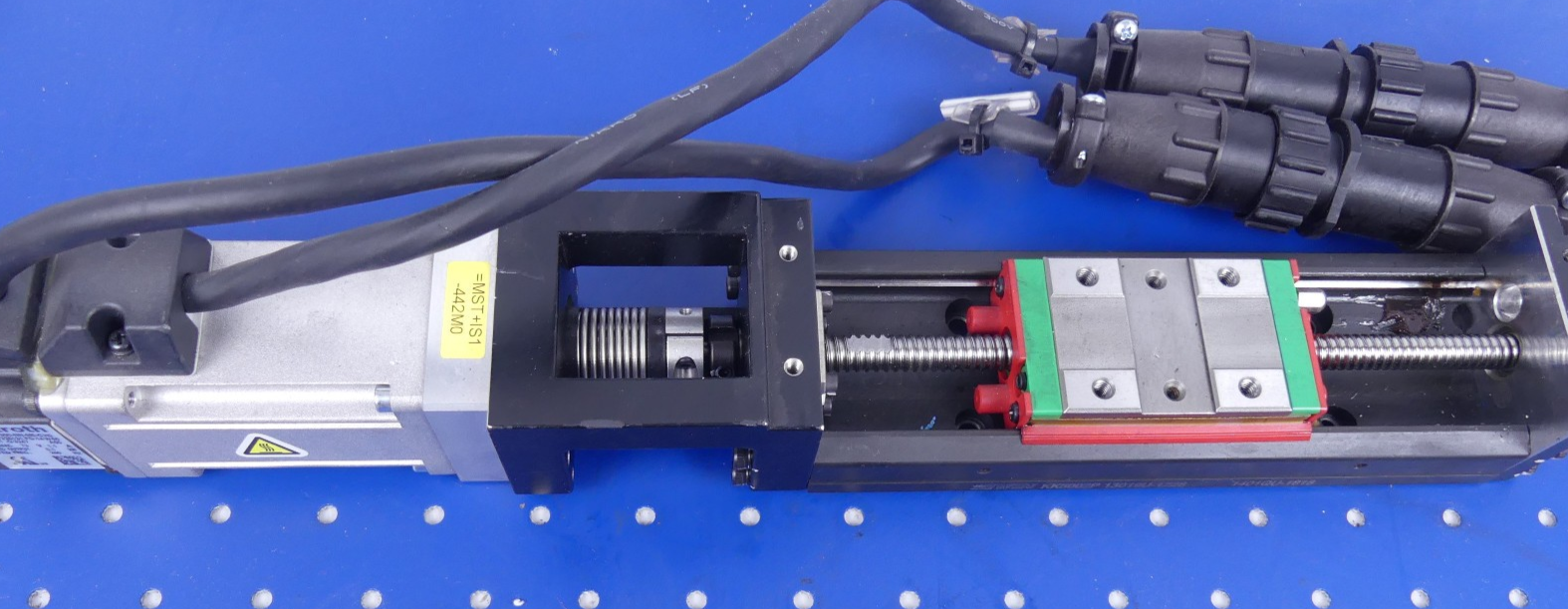 Rexroth MSM019B-0300-NN-M0-CH0 + HIWIN KK5002P 13019U-1228