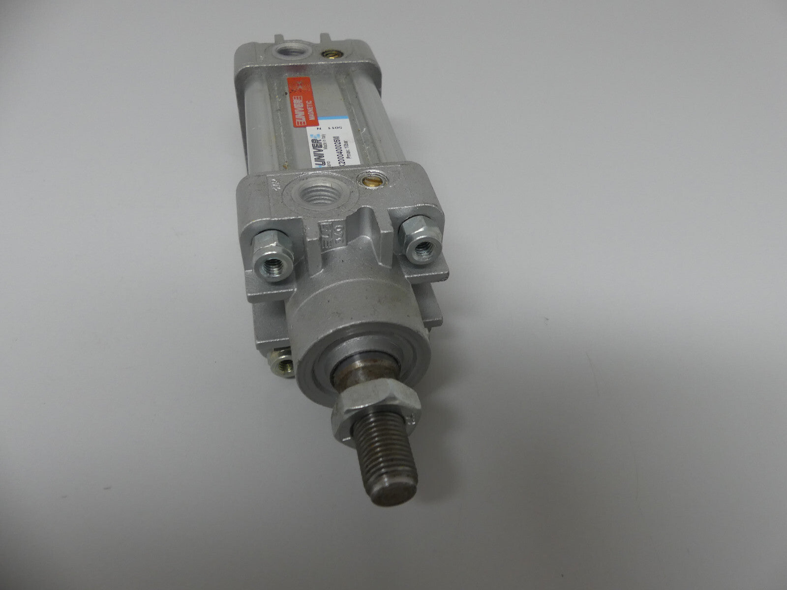 Univer K2000400025M