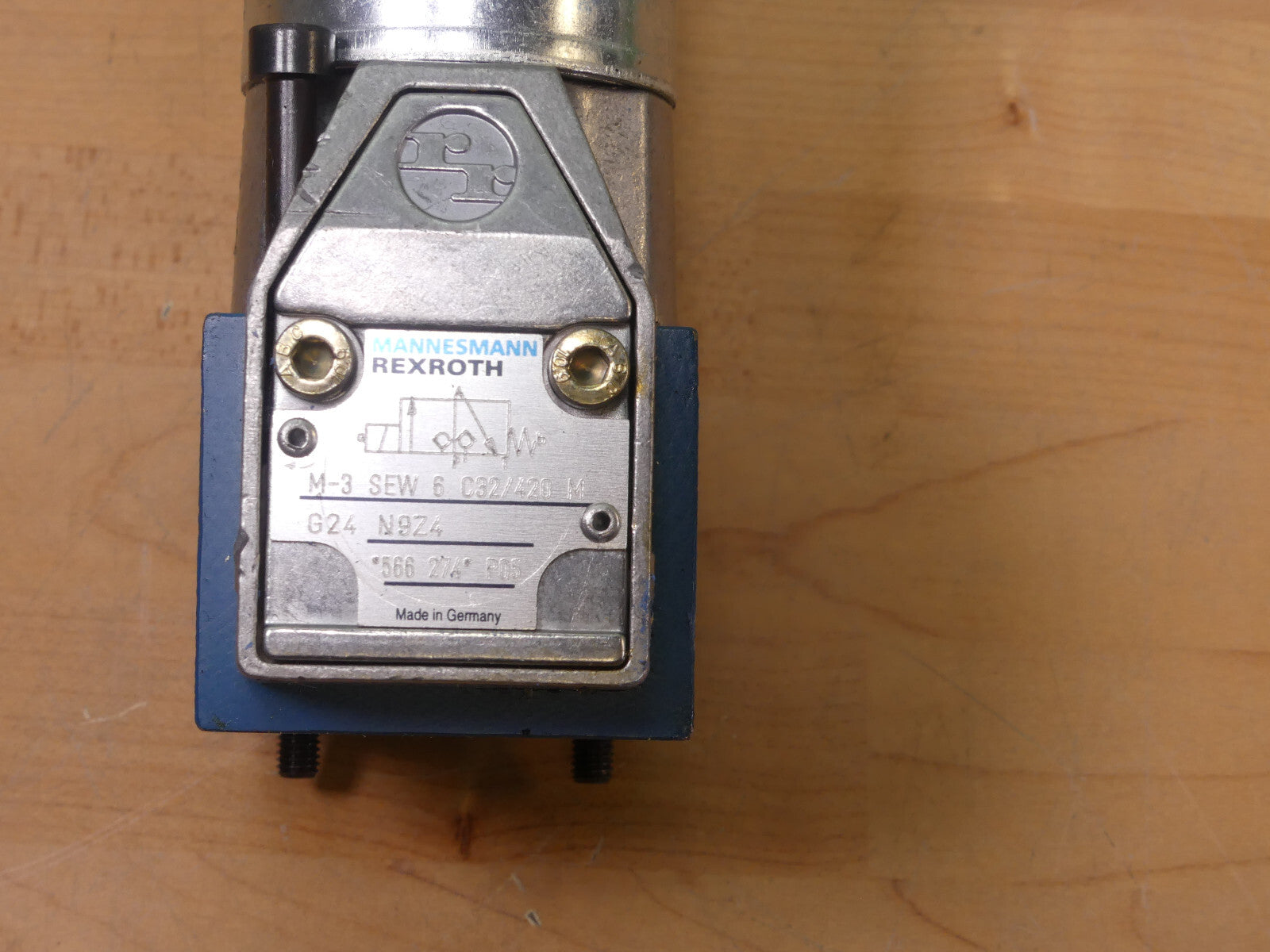 MANNESMANN REXROTH Sitzventil  M-3 SEW 6 C32/420 M G24 N9Z4  unbenutzter