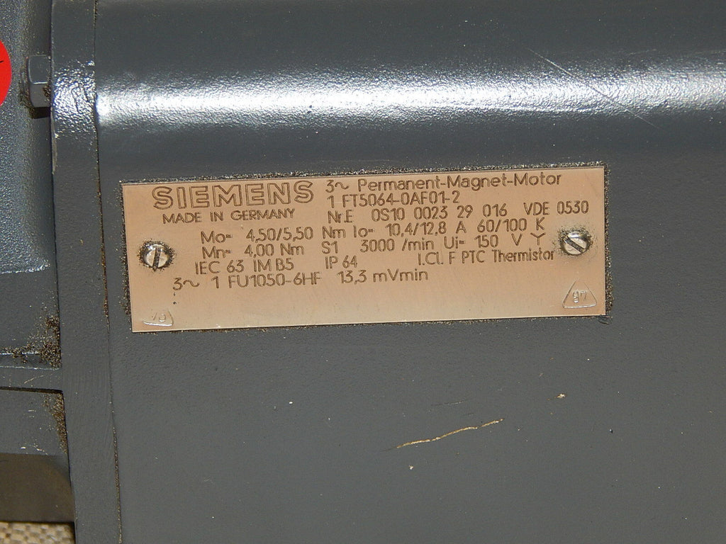Siemens 3 Permanent-Magnet-Motor 1FT5064-0AF01-2  Used
