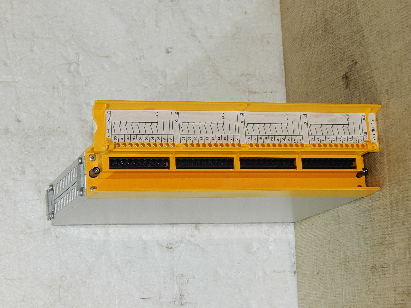 PILZ PSS DI 2 Eingabe bis KAT.4 mit Taktung 32 Digital Input Ident.NO 301101 