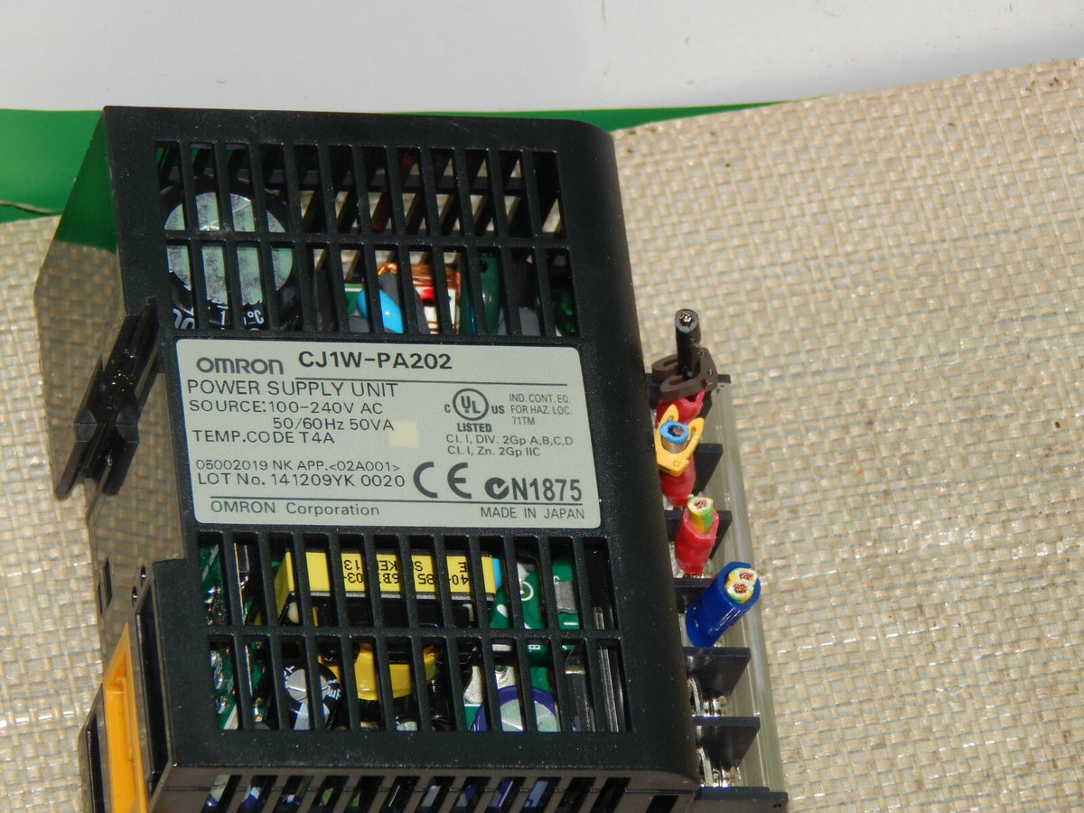  Omron CJ1W-PA202 PLC Power Supply  used