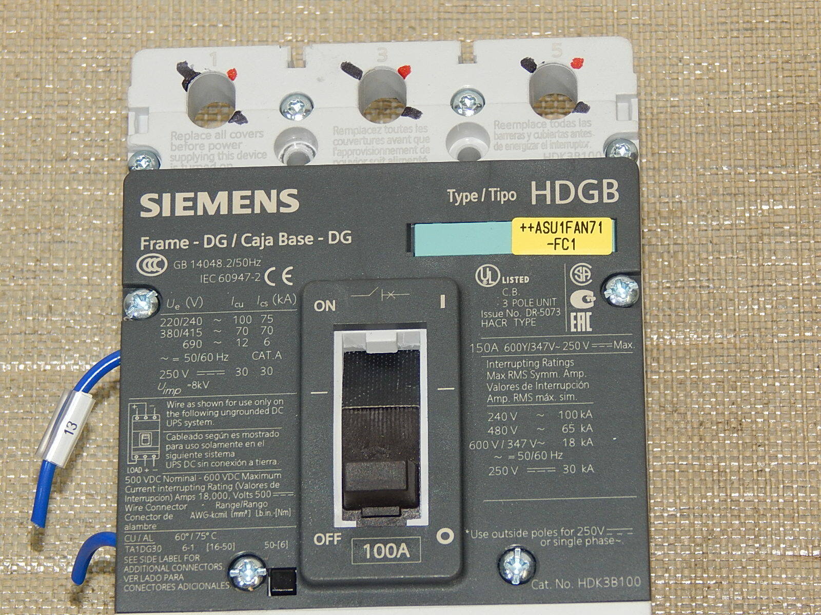 SIEMENS 3VL2515-3RR30-0AA0 + 3VL9210-7KN30 Leistungsschalter 100A used
