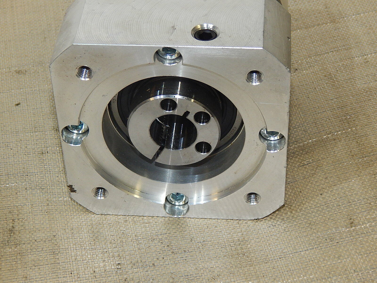  Neugart PLE120-003-SSSA3AF-E19 // 40/95/115/B5/M8  Getriebe  used