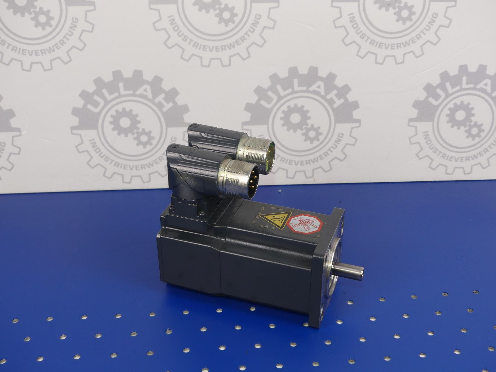 BECKHOFF AM8021-0B30-1001