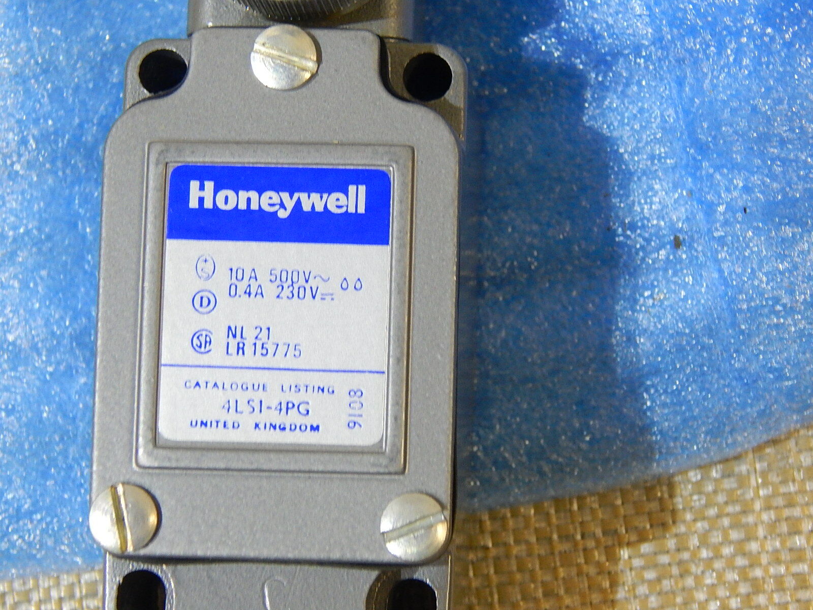 Honeywell  4LS1-4PG  Endschalter Micro Switch 4LS14PG New