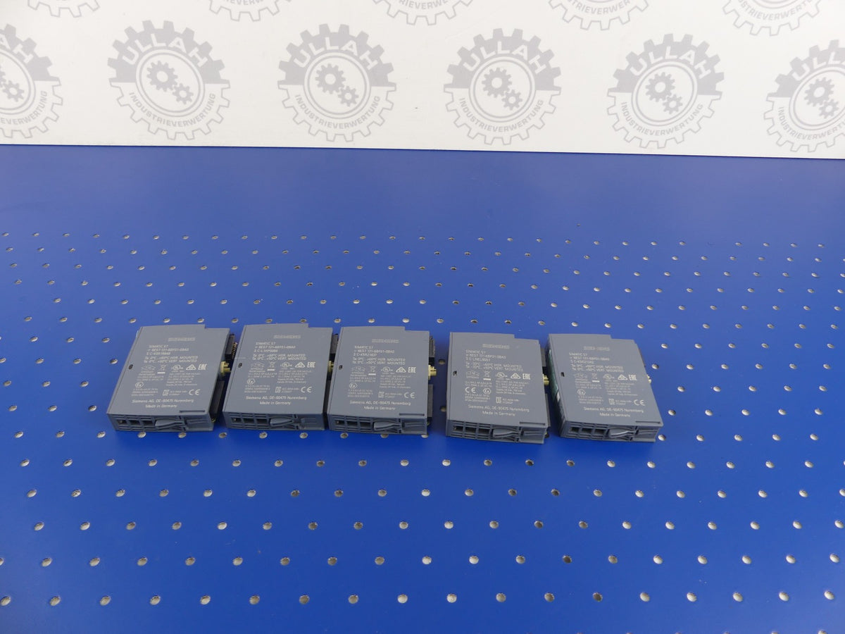 5x SIEMENS 6ES7 131-6BF01-0BA0 Anstecker Beschädigt s.Bilder