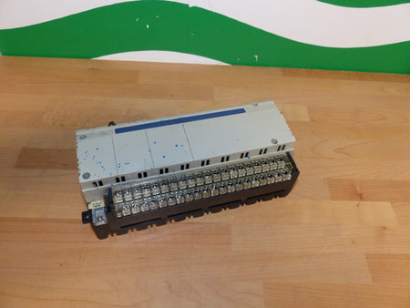 SCHNEIDER ELECTRIC TBXDES1622 used s.Bilder